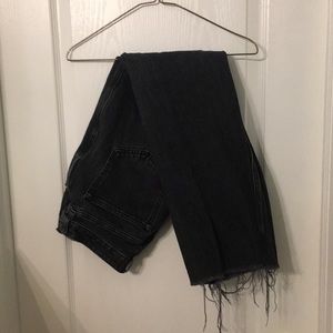 black mom jeans